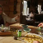 Nordmjoen بيت شباب